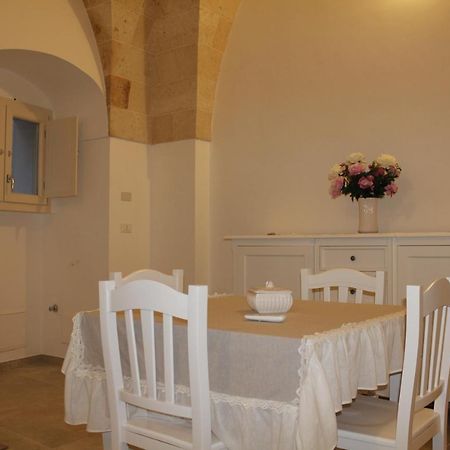 B&B Ilenia Oria  Buitenkant foto